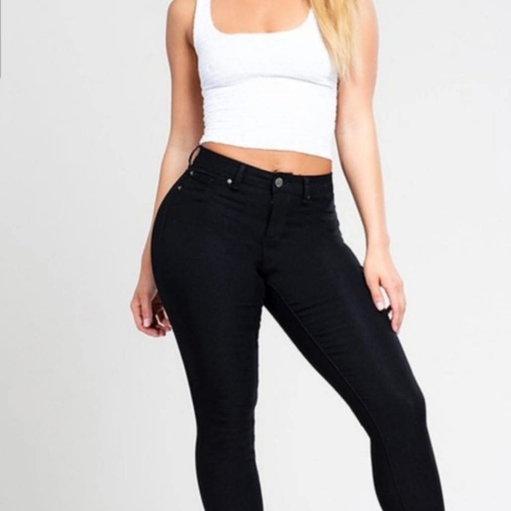 YMI Black Skinny Pants NWT Sz Small